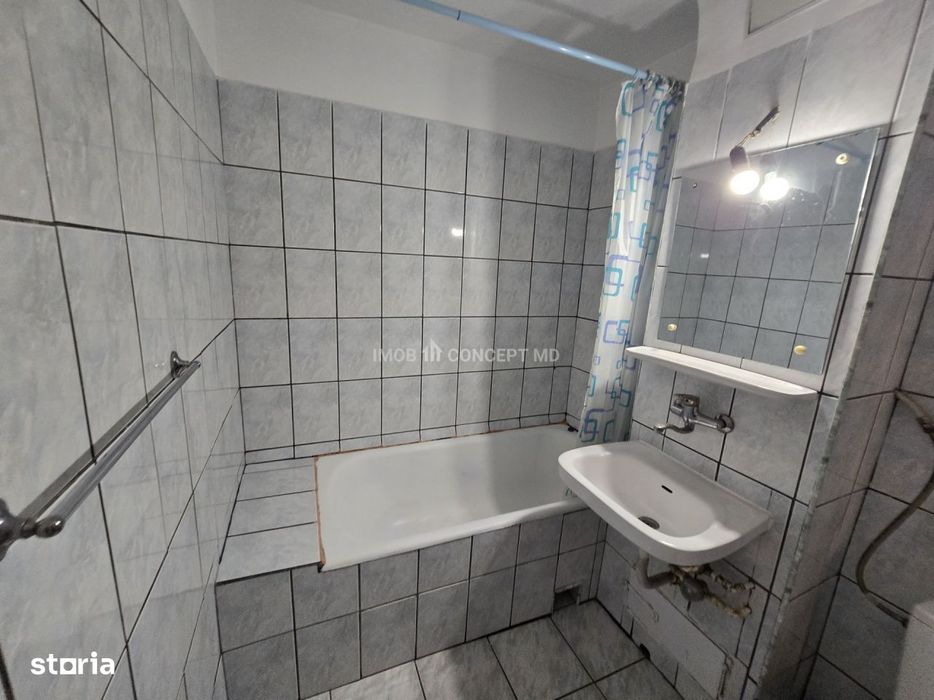 Apartament Ideal cu 2 Camere, Pret Mic, Acte la Zi - Strada Domnisori