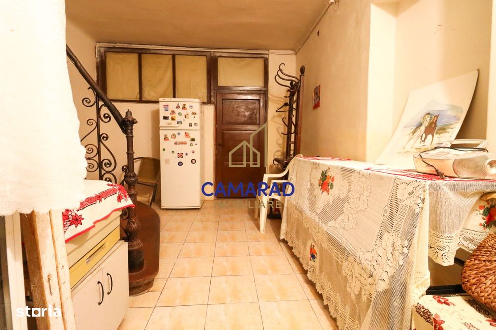Apartament in vila sau toata vila - vanzare - Cartierul Armenesc  Univ