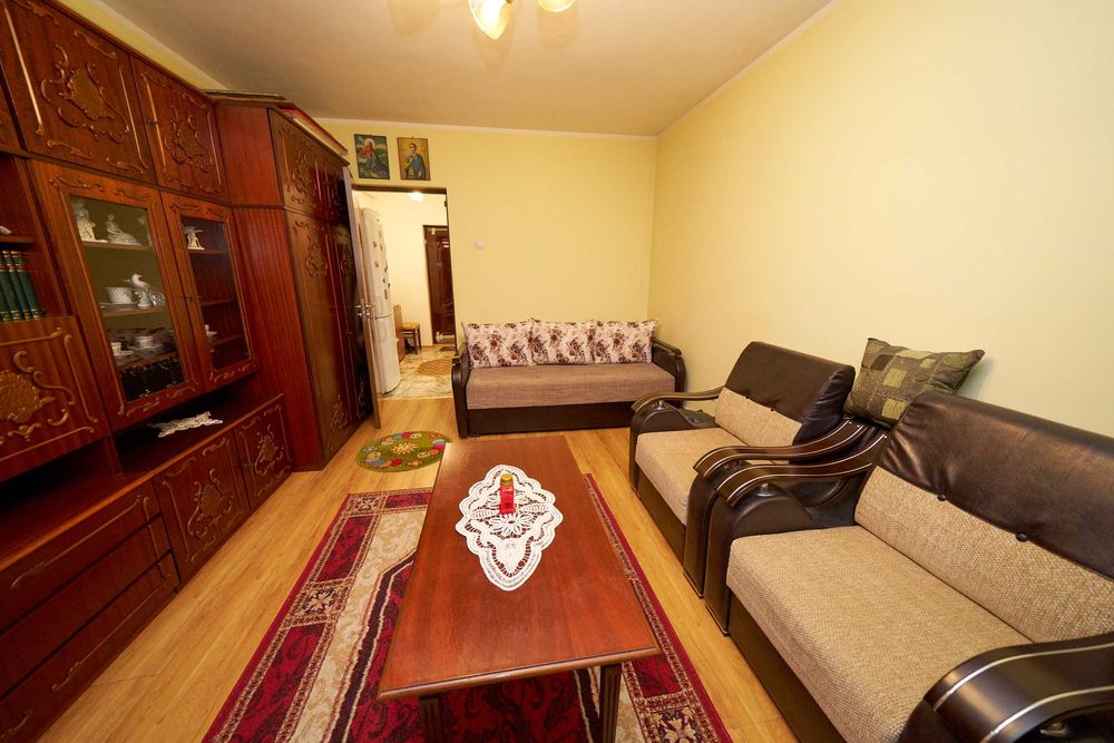 Garsonieră de vânzare – Siderurgiștilor, Țiglina 2, Galați | Bloc anvelopat | Centrală proprie | Balcon | Mobilată | Centrală proprie | AC