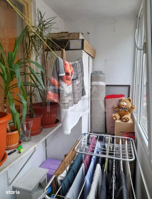 4 camere, 1/4, anvelopat-Drumul Taberei