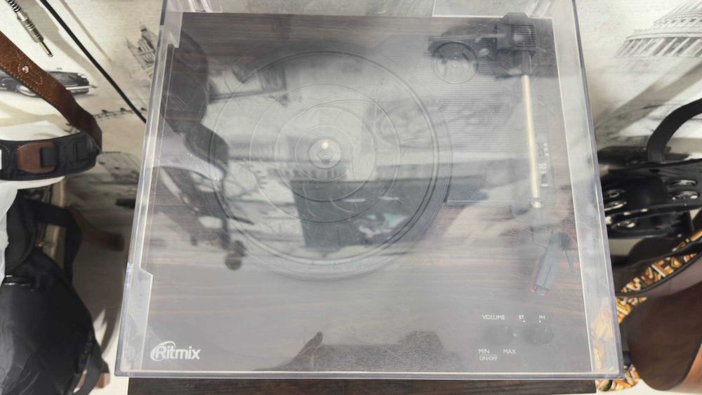 Виниловый проигрыватель Ritmix LP-340B