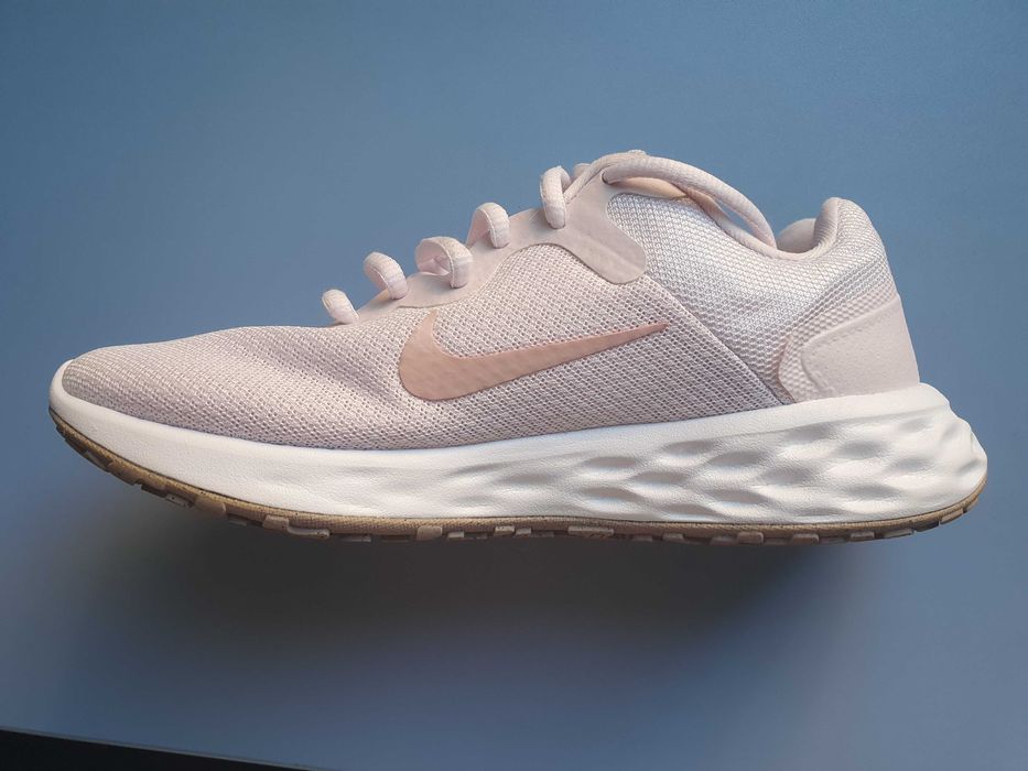 Adidasi dama NIKE -model VT2- marimea 38