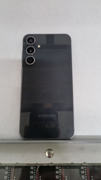 Samsung galaxy S23 FE