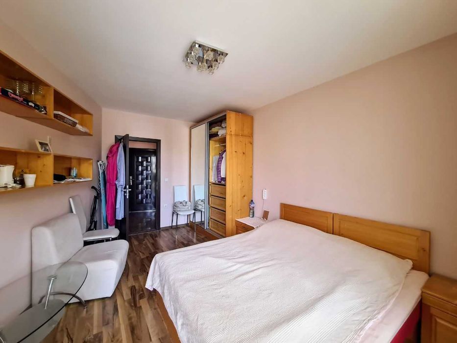 Продава се Двустаен апартамент в к.к. Св.Св. Константин и Елена - 65 кв.м за 2370 €/кв.м - Снимка #3