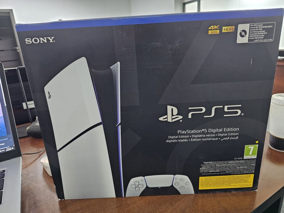 PlayStation 5 1TB Slim CFI-2016