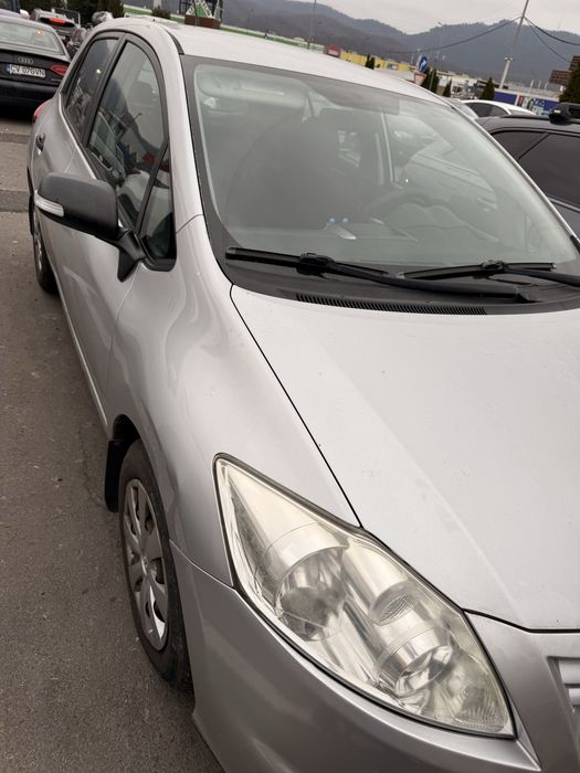 Vand Toyota Auris 2010