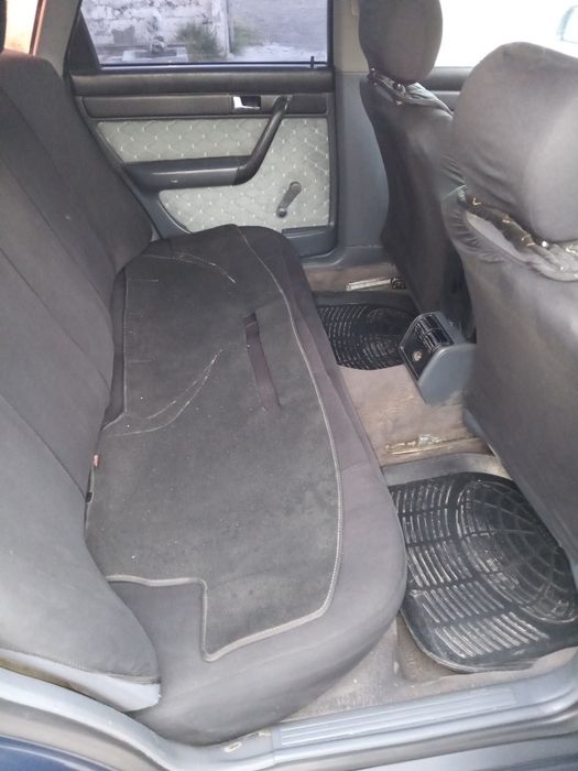 Ухоженныц Автомобиль Ауди