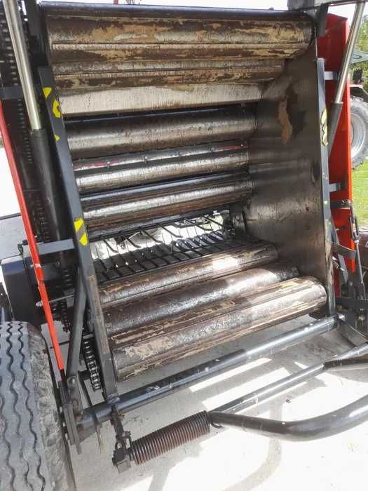 Пресс-подборщик рулонный Metal Fach Z562