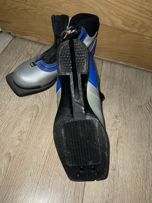 Лыжные ботинки 37 размер