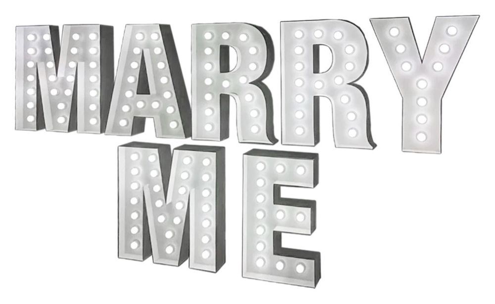 Светещи букви MARRY ME