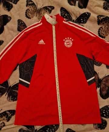 Анцузи  Adidas и EA7 и две фланелки