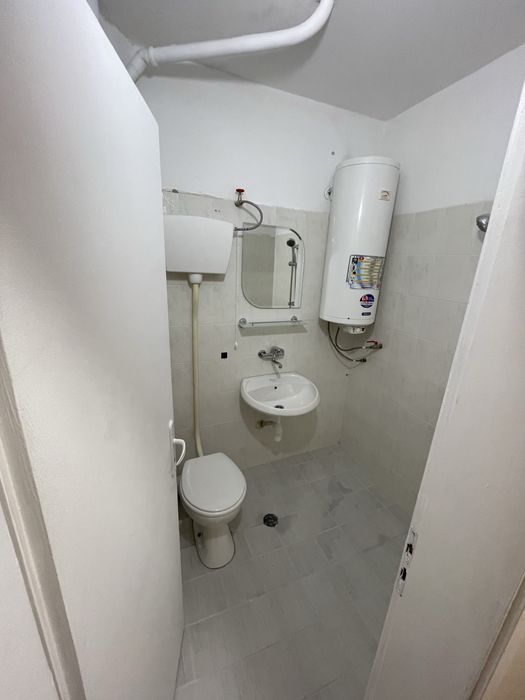 Дава се под наем Двустаен апартамент в Варна, Зимно кино Тракия - 70 кв.м за 398.82 € - Снимка #3