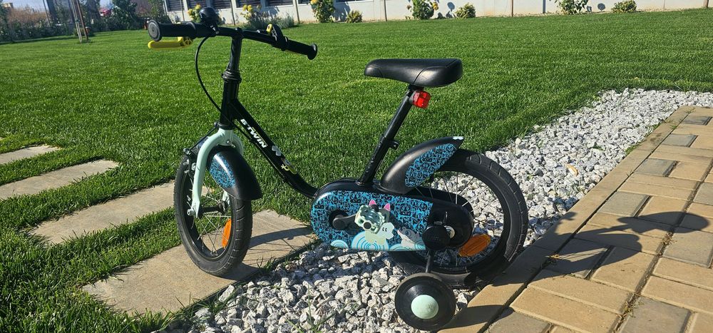 Vând bicicleta copii, roti 14 inch, BTWIN, IMPECABILA