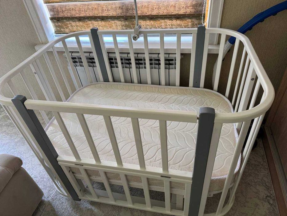 Продается детская кровать для близнецов