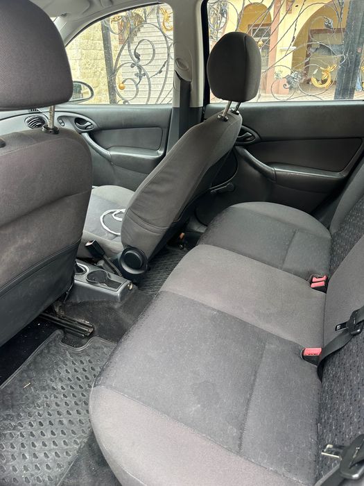 FORD Focus 2002 — imagine 4