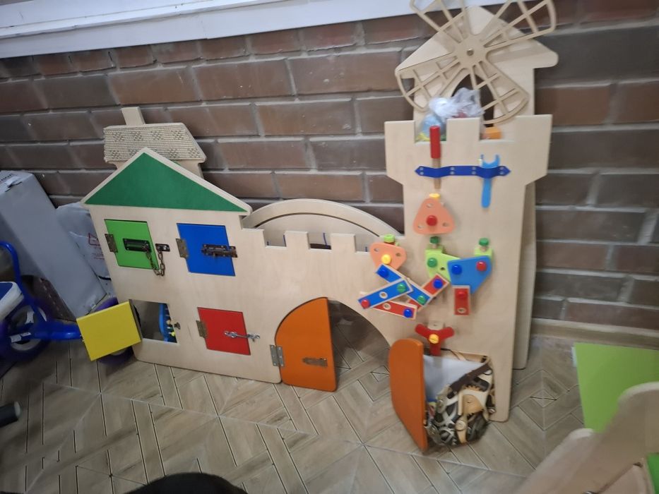 Панели Монтессори