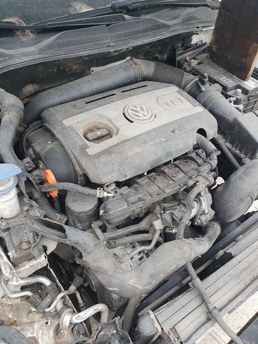 Dezmembrez sciroco 2.0 tsi