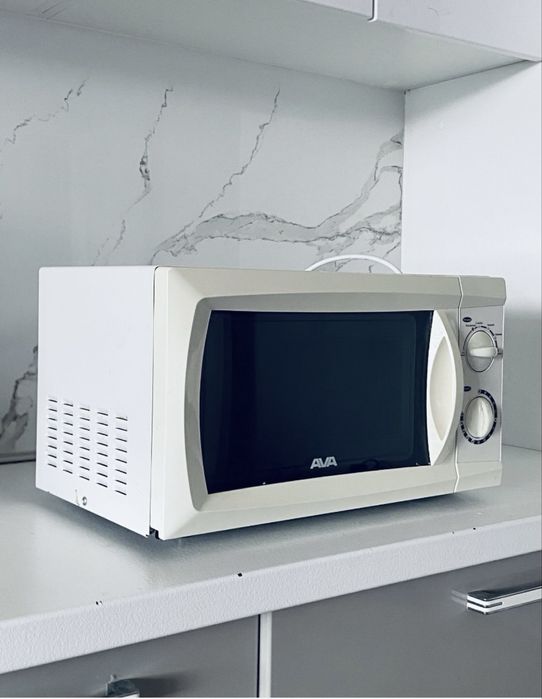 Микроволная печ продам