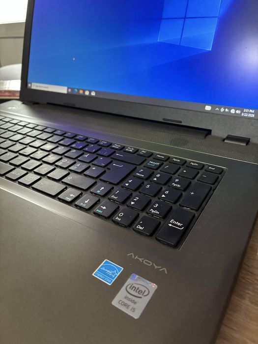 Vand laptop Medion akoya