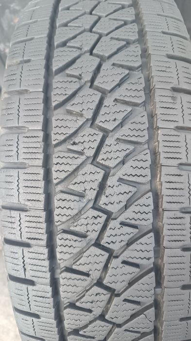 225/70/15 С Bridgestone