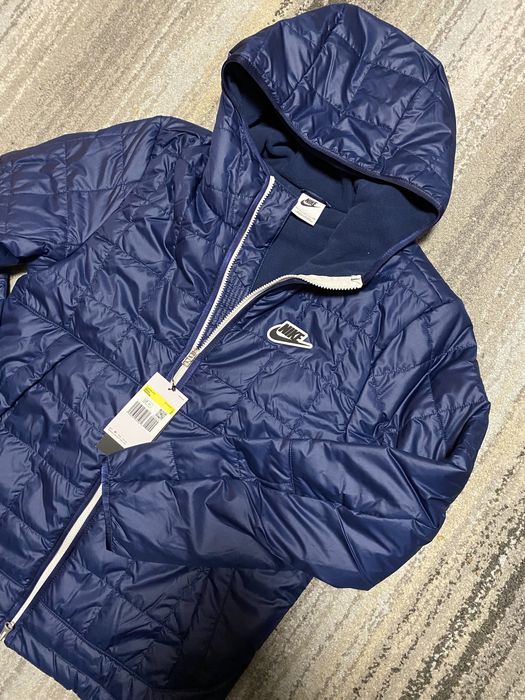 Geaca Nike noua cu eticheta / de barbati