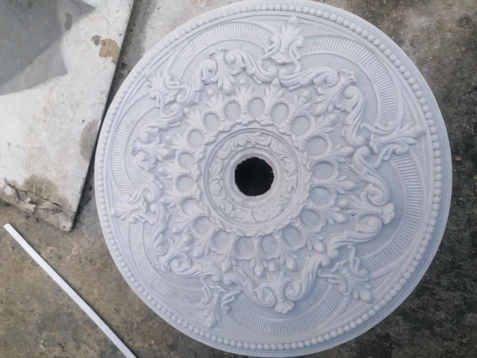 Ornamente din ipsos /stucatura