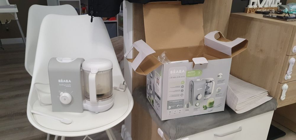 Aparat de gatit la abur Beaba