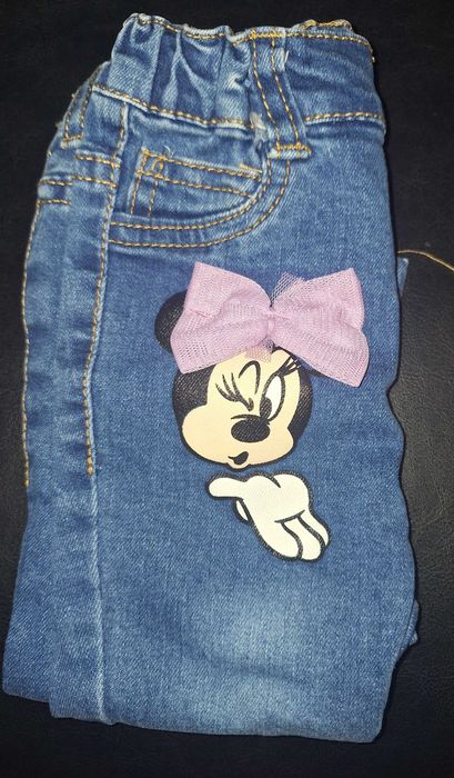 Blugi Minnie Mouse Disney 80 cm .