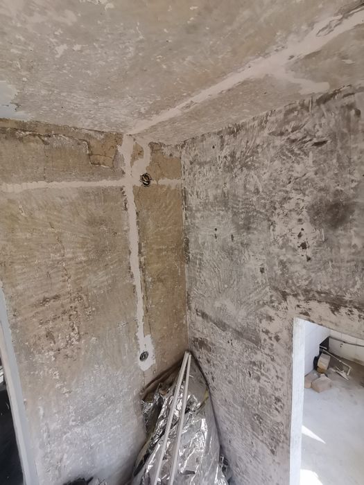 Удаляем краску и шпатлевку со стены быстро и качественно !!!