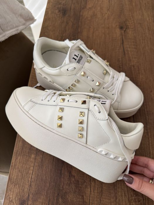 Дамски бели сникърси