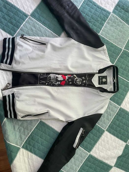 Продам куртку. 100% кожа. БУ