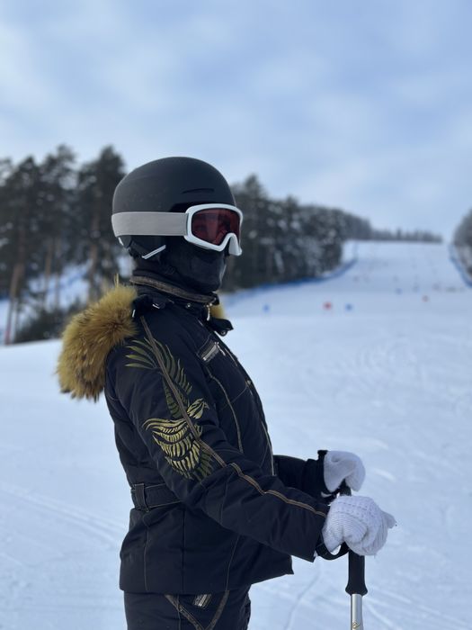 Продам лыжный костюм