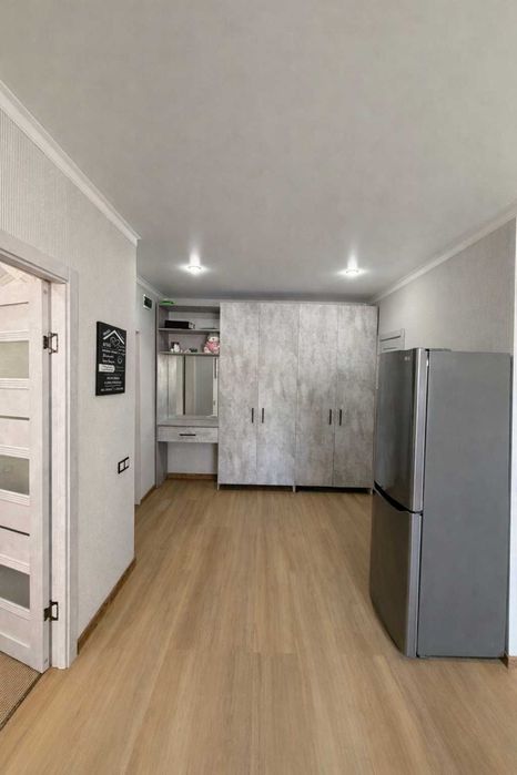 Продаётся 2-ком квартира