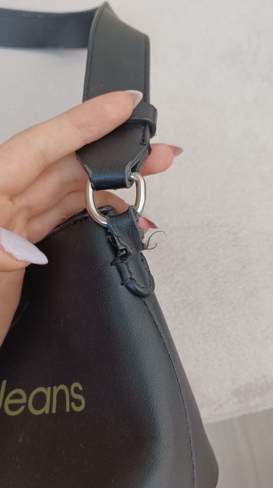 Оригинална чанта Calvin Klein