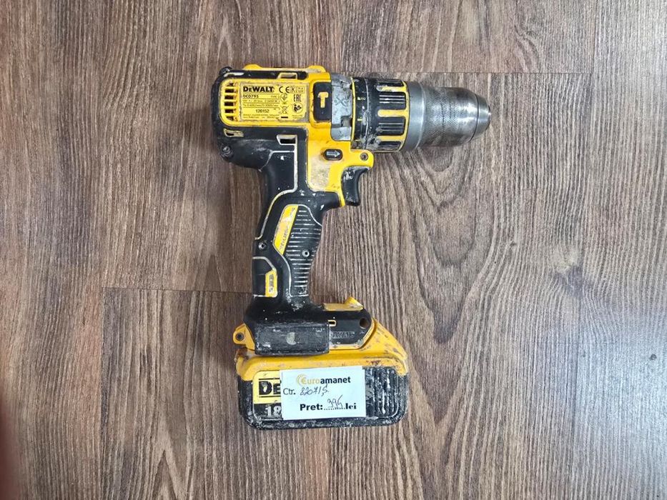 Masina de gaurit si insurubat Dewalt DCD795D -P-