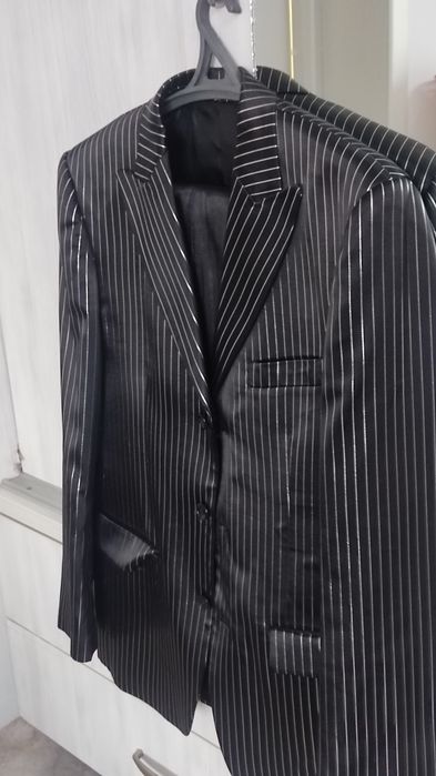 Продам  новогодние платья б|у