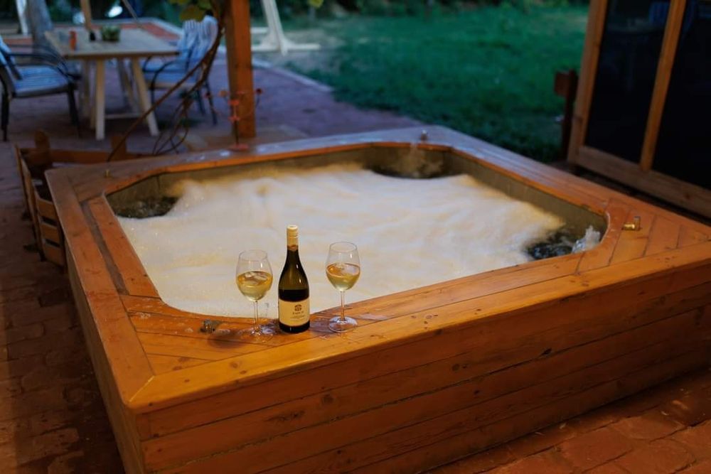 Къща за гости " Къща на дърво "