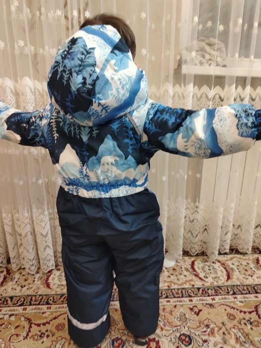 Продам детский комбинезон размер 98