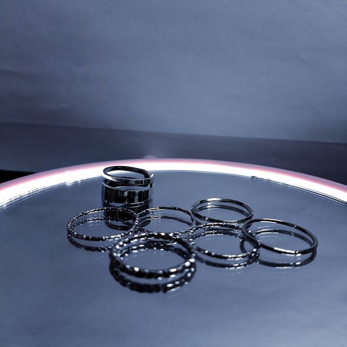 Продаю серебряные кольца