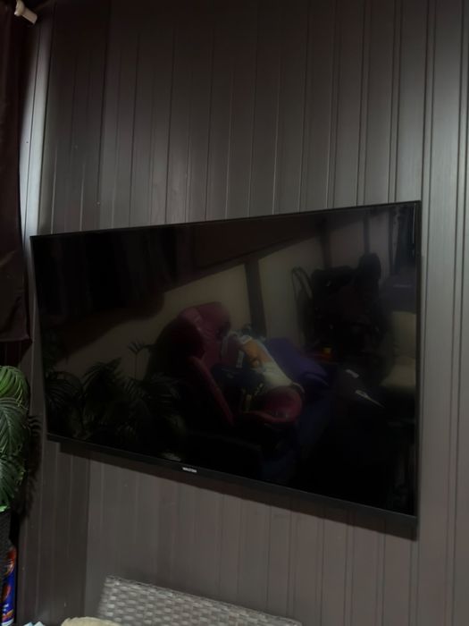 Vand televizor smart led 109 cm