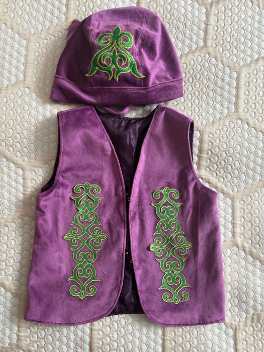 Национальная жилетка