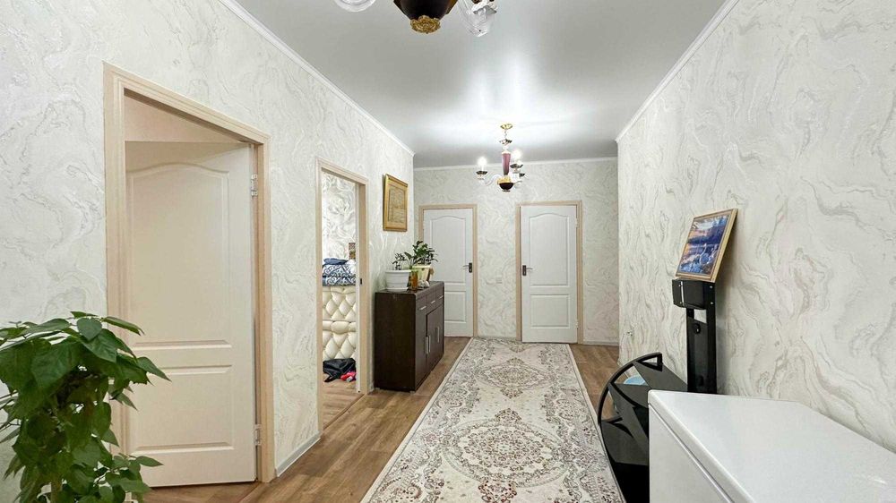 Продам 3х ком в 8 мкр Эмиль Империя