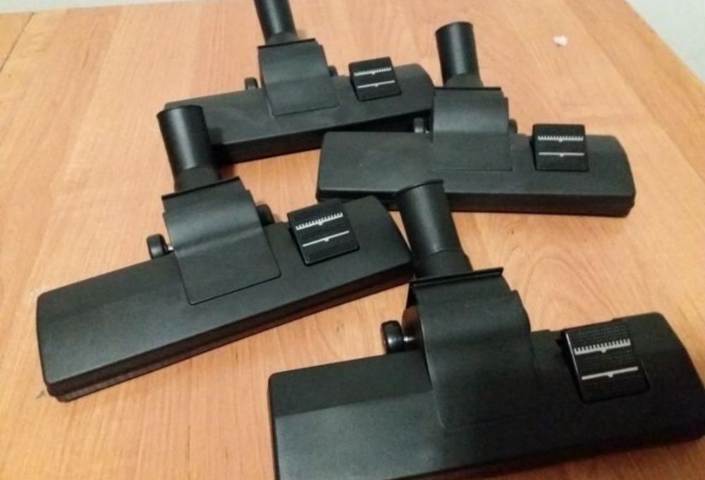 Щетка насадка для пылесоса