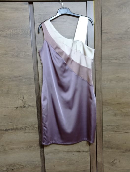 Rochie eleganta de ocazie