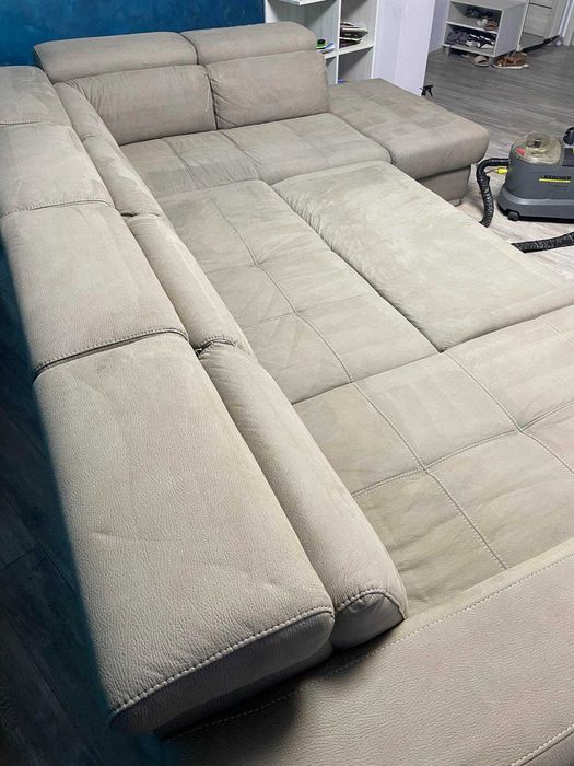 Curățare tapițerie auto / canapele saltele mocheta