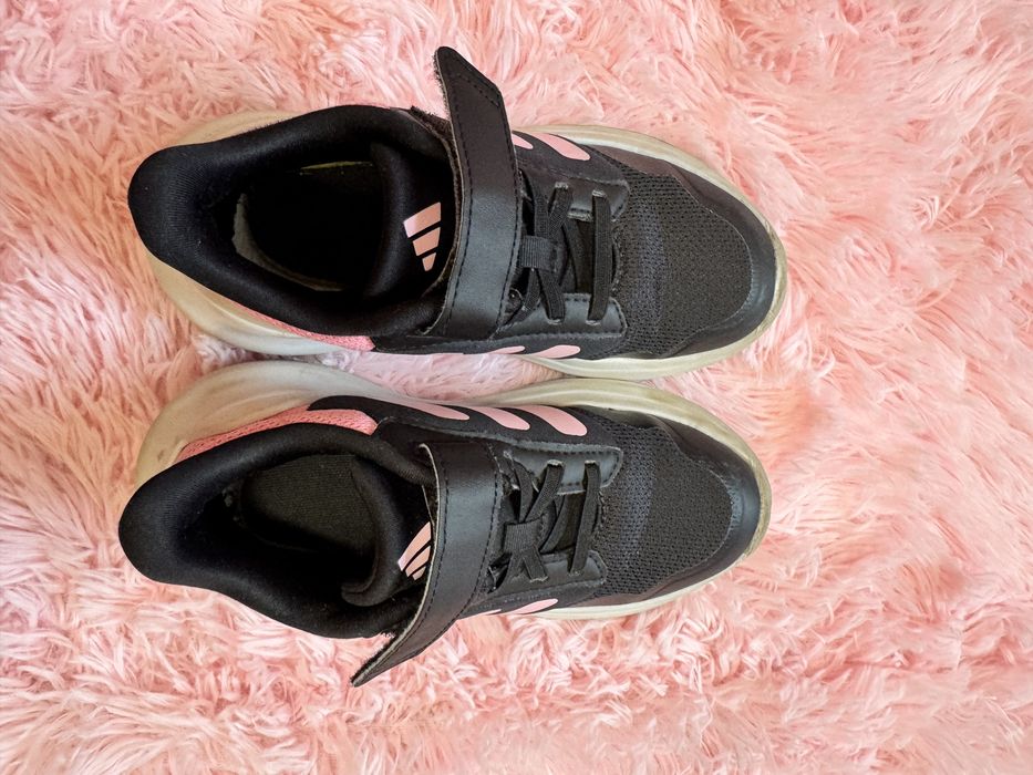 Adidas маратонки за момиче, 32 номер