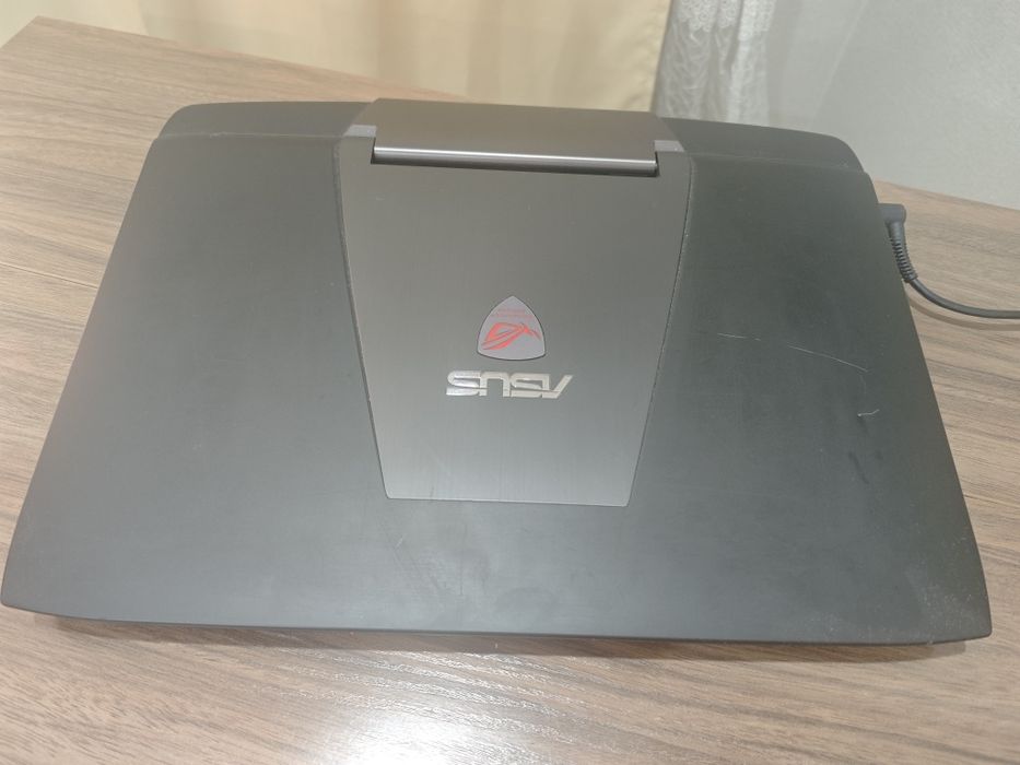Игровой ноутбук Asus G751J