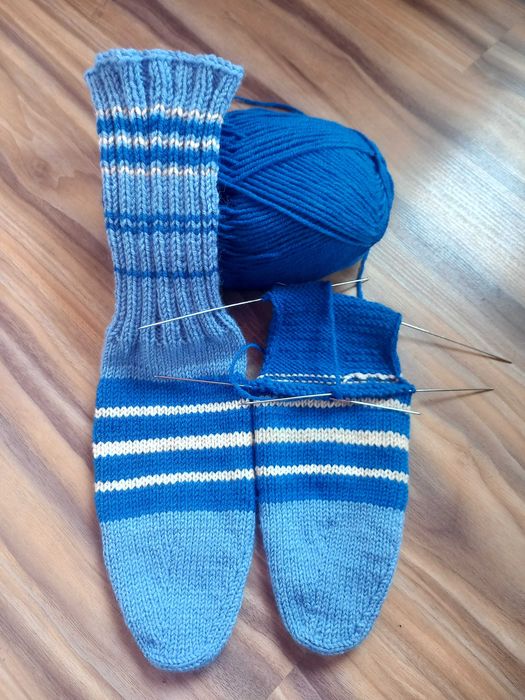 Мъжки ръчно плетени чорапи