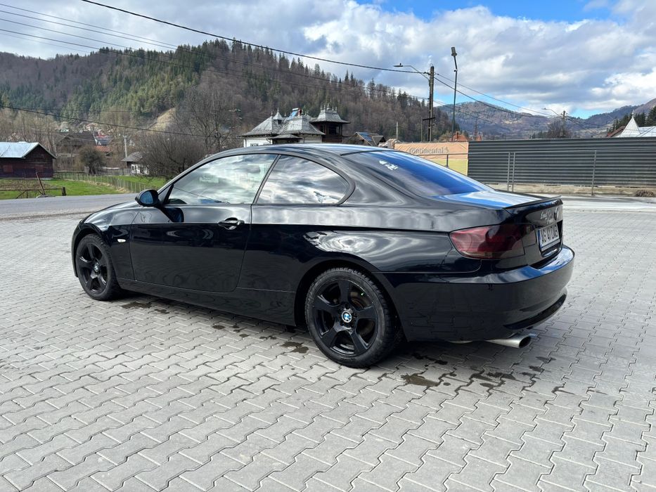 Bmw e92  an 2007 motor 2.0 benzina