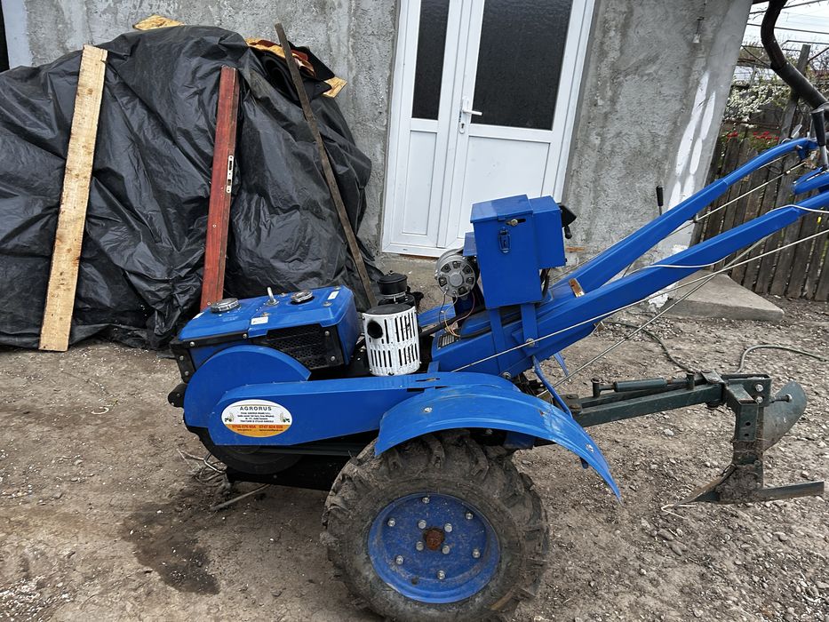 Vand motocultor Zubr 12 cai motorina